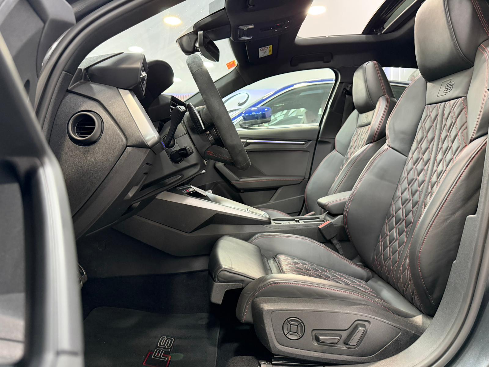 WhatsApp Image 2025-10-13 at 13.35.29 (1)