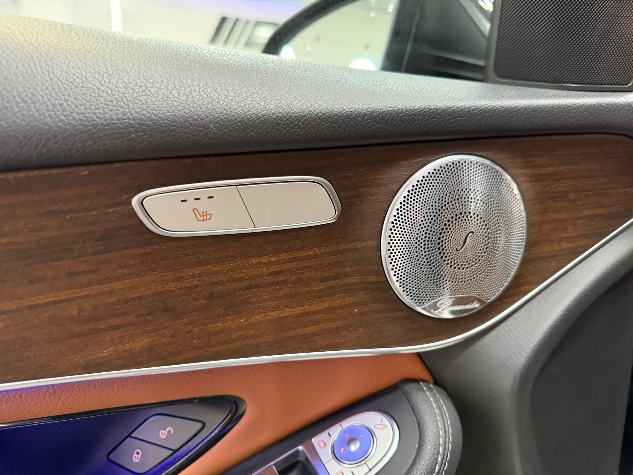 WhatsApp Image 2026-01-01 at 09.48.55